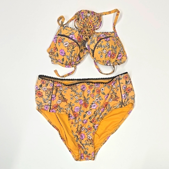 Time and Tru Floral Mustard Yellow Top and Bottom - Picture 1 of 5
